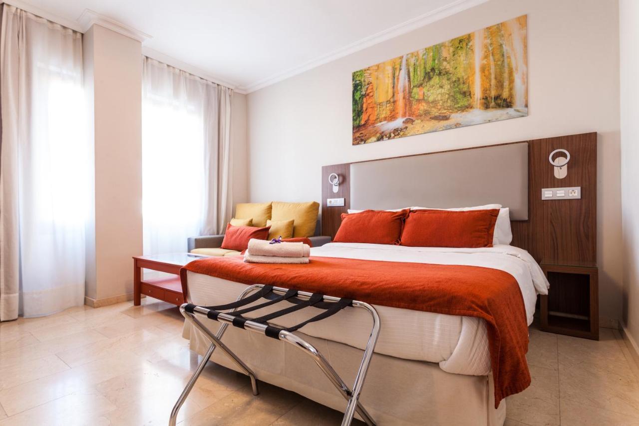 Ferienwohnung Triana L Sevilla Exterior foto